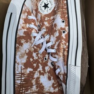 Converse Brown and White Patterned Sneakers